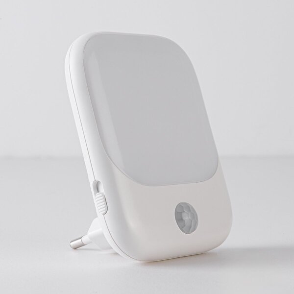 Stopcontact lamp met bewegingssensor - wit