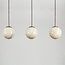 Hanglamp Tessra met drie marmerlook bollen en messing gouden accenten