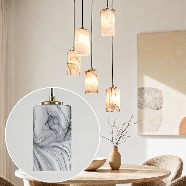 Suspension moderne Vetra 5 lumières avec abat-jours en verre aspect marbre – laiton doré et noir