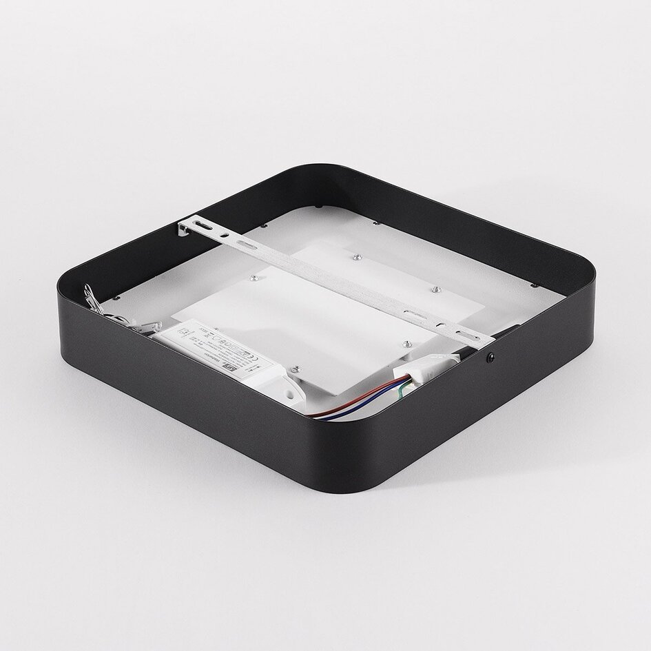 Plafondlamp Cercal 30 × 30 cm zwart met bladgoud-effect en 3-staps dimbaar