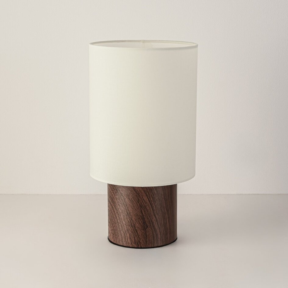Lampe de table Koja avec aspect noyer et abat-jour en tissu