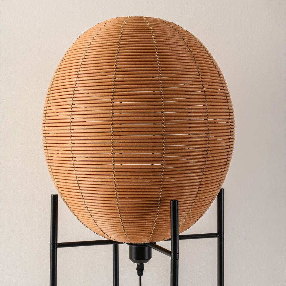 Lampadaire noir Alera aspect rotin