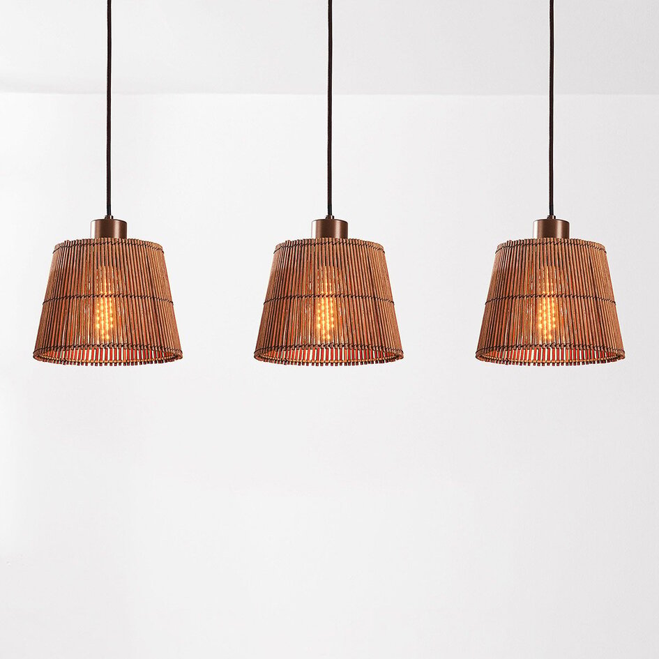 3-lichts hanglamp Veya met met naturel bamboe kappen en warm brons
