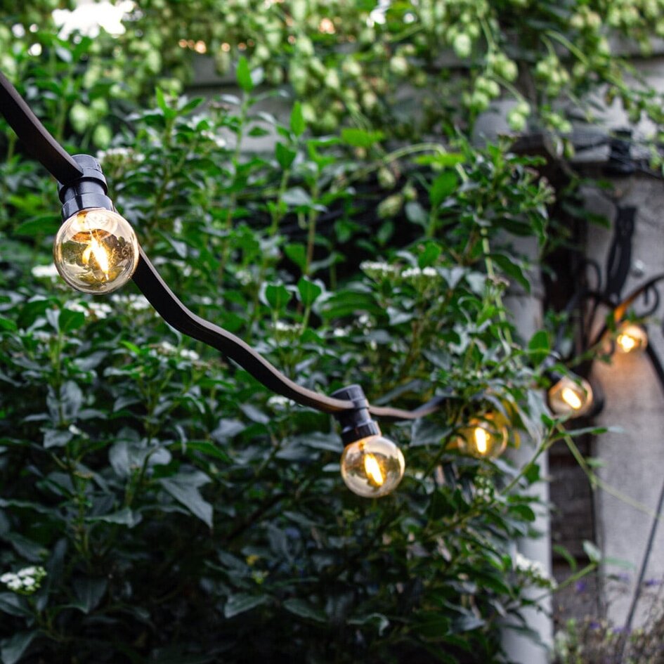 Guirlande guinguette extérieure 2 W avec ampoules LED en forme de triangle – dimmable en option