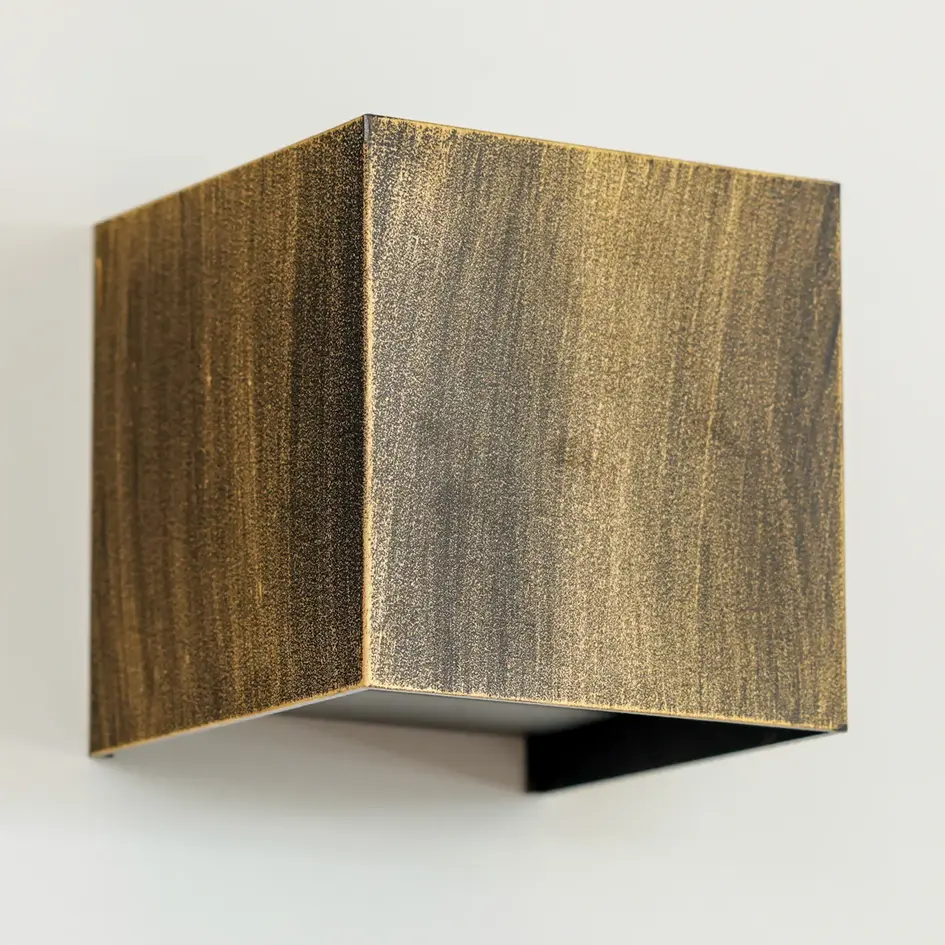 Buiten wandlamp Oliver - Zwart met geborsteld goud