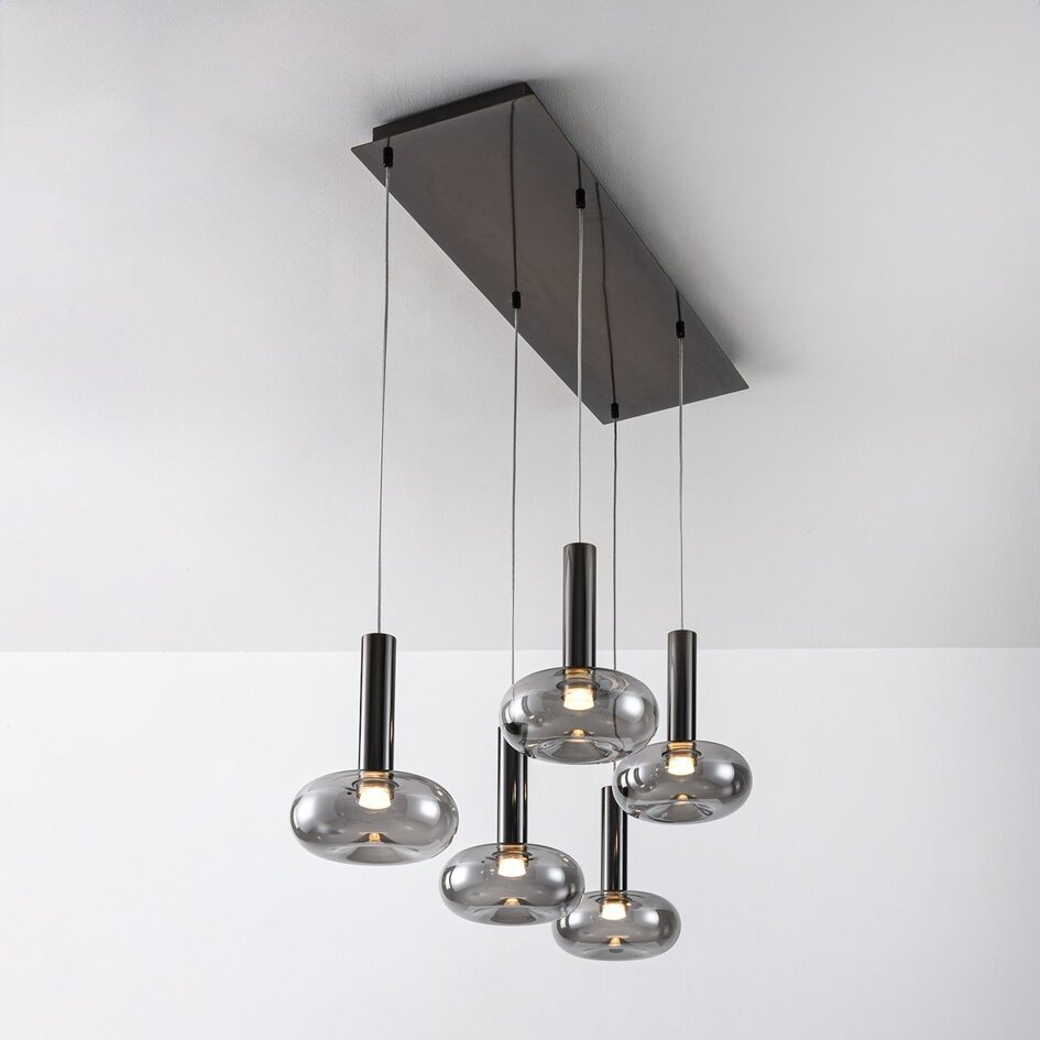 Suspension dimmable Valira en chrome noir avec verre fumé et télécommande, 5 lumières
