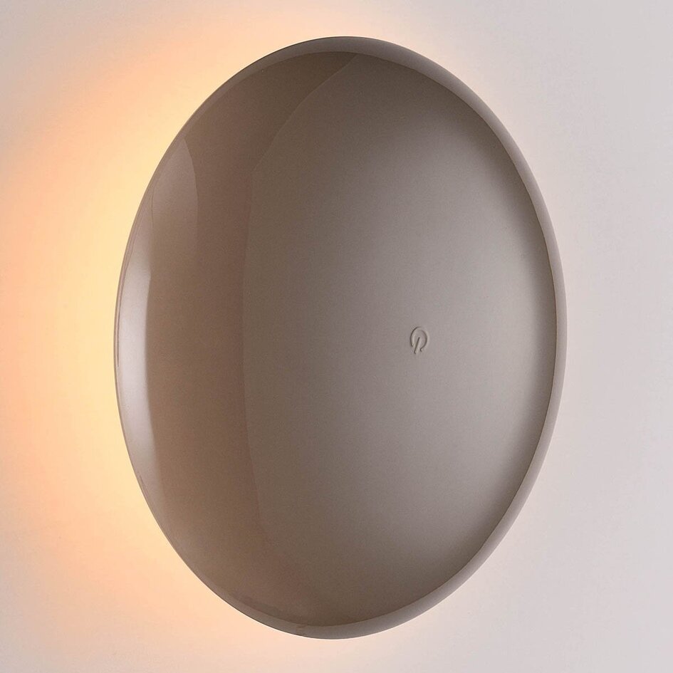 Oplaadbare tafellamp Ariso taupe met touch dimmer en instelbare lichtkleur