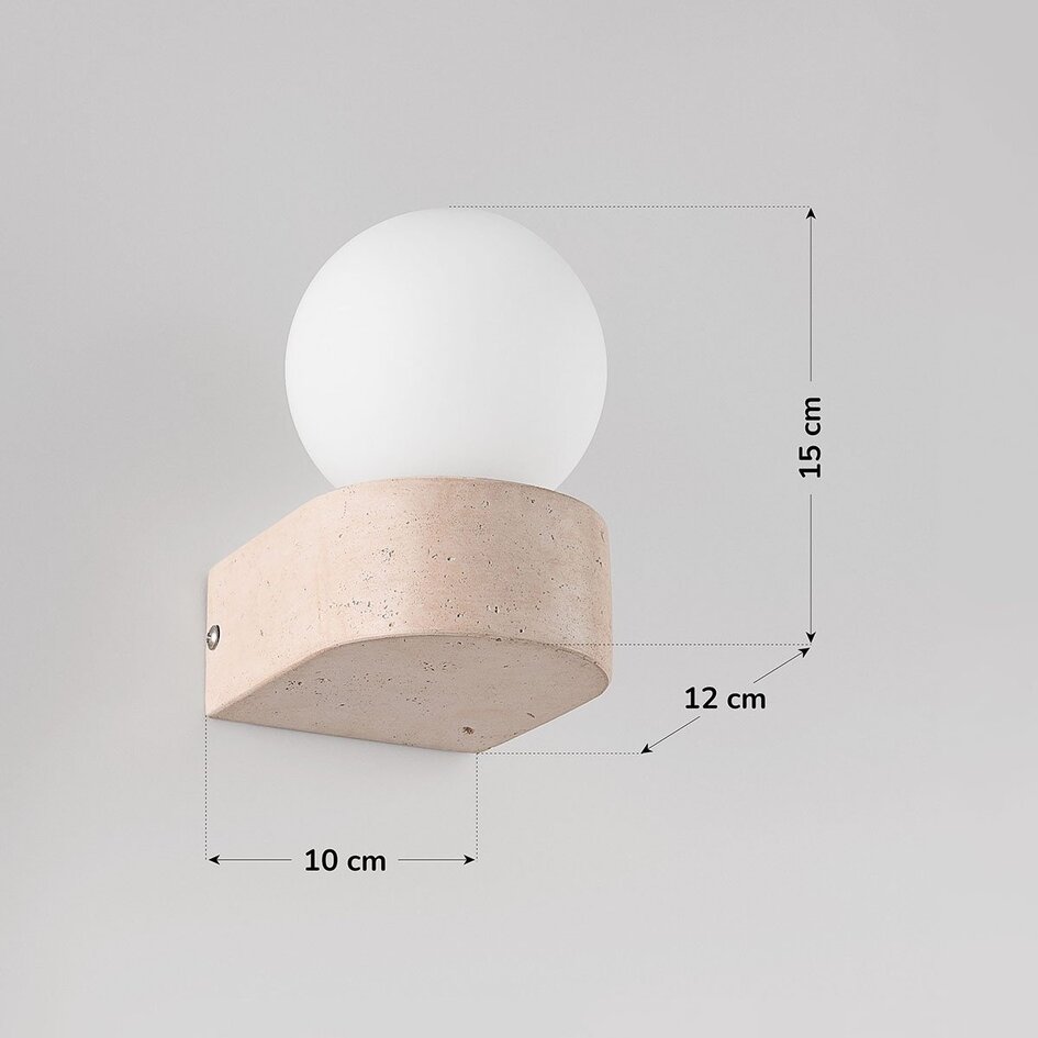 Wandlamp Alessa van travertin (natuursteen) met glazen bol