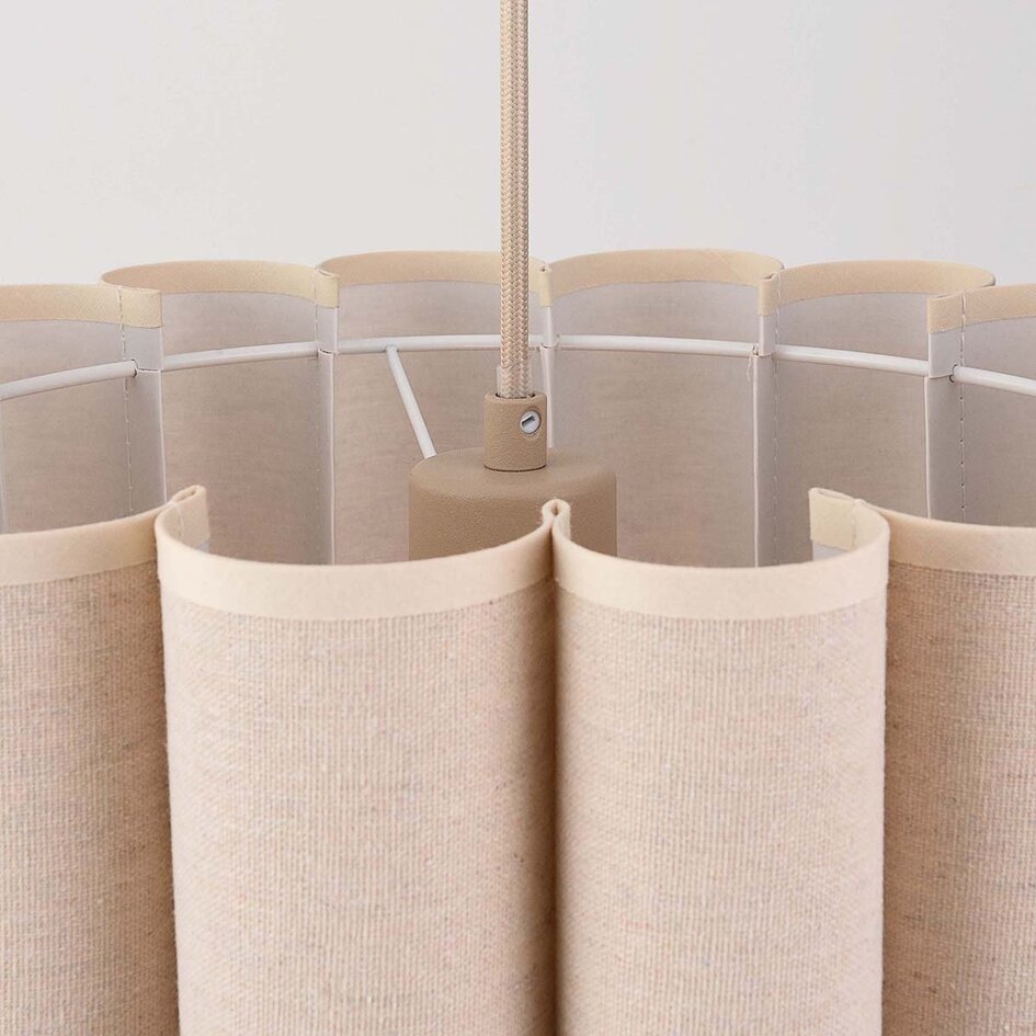Hanglamp Celine met geplooide linnen kap in beige