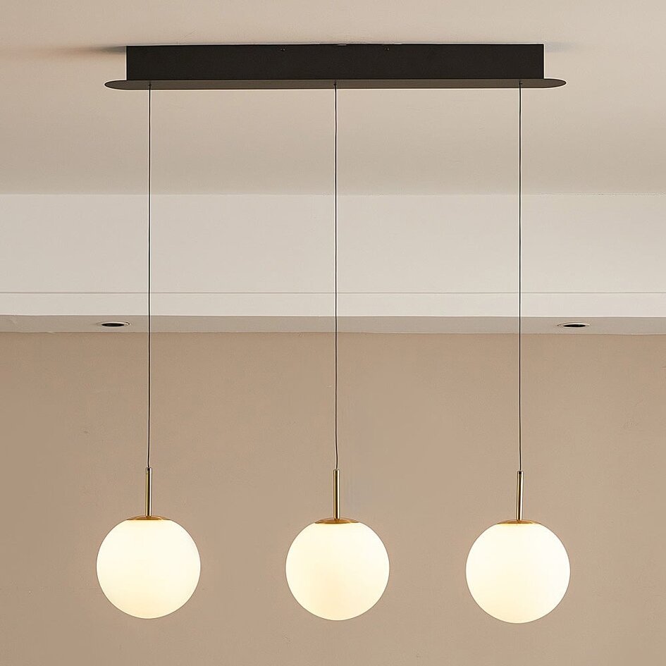 Suspension Silje dorée avec verre blanc opalin - intensité variable à 3 niveaux, 2700K