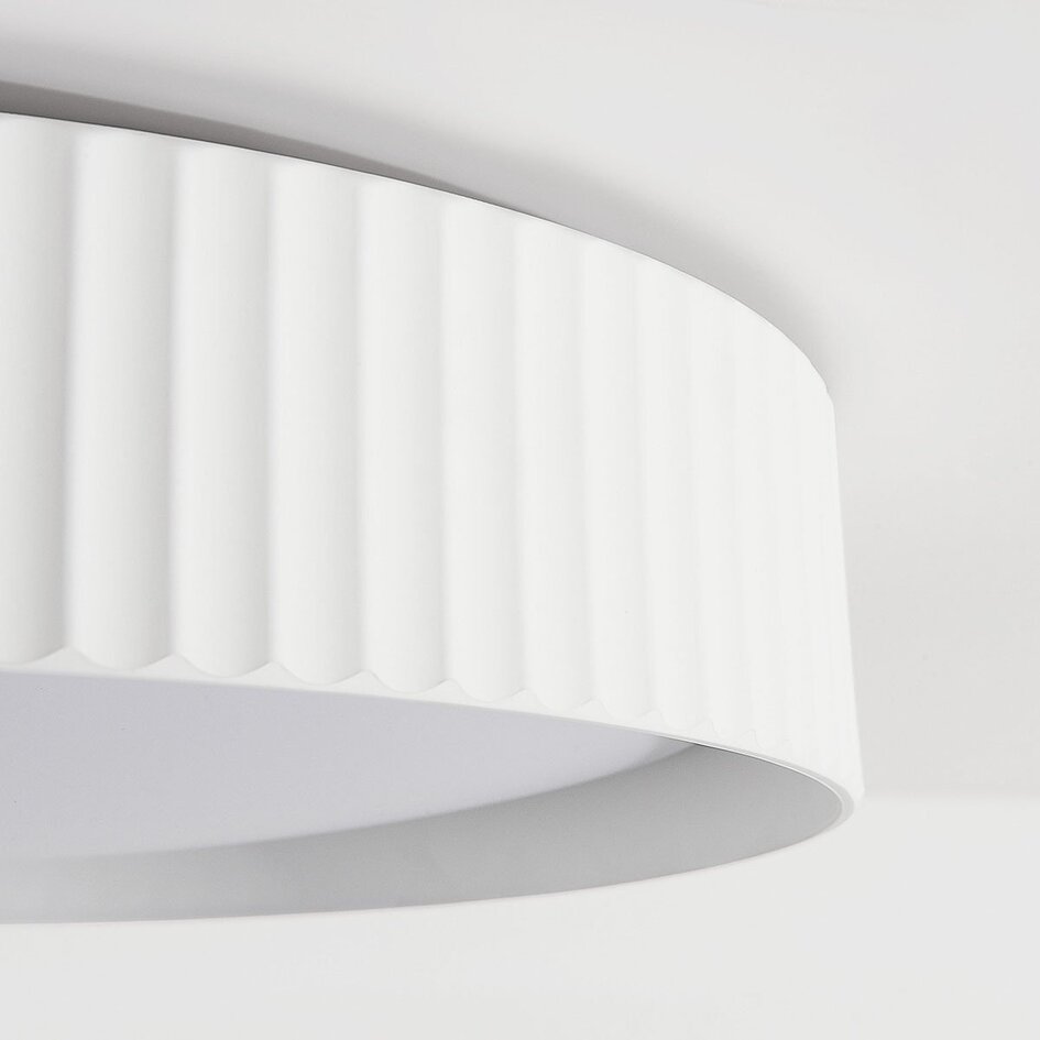 Plafonnier Palomo blanc avec bord nervuré et LEDs dimmable à 3 étapes