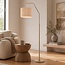 Gebogen vloerlamp Pedro met geplooide kap in zandbeige