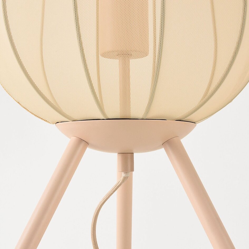 Tafellamp Solva van stof in lichtbeige