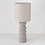 Lampe de table Kiyra - céramique blanche avec abat-jour en tissu beige