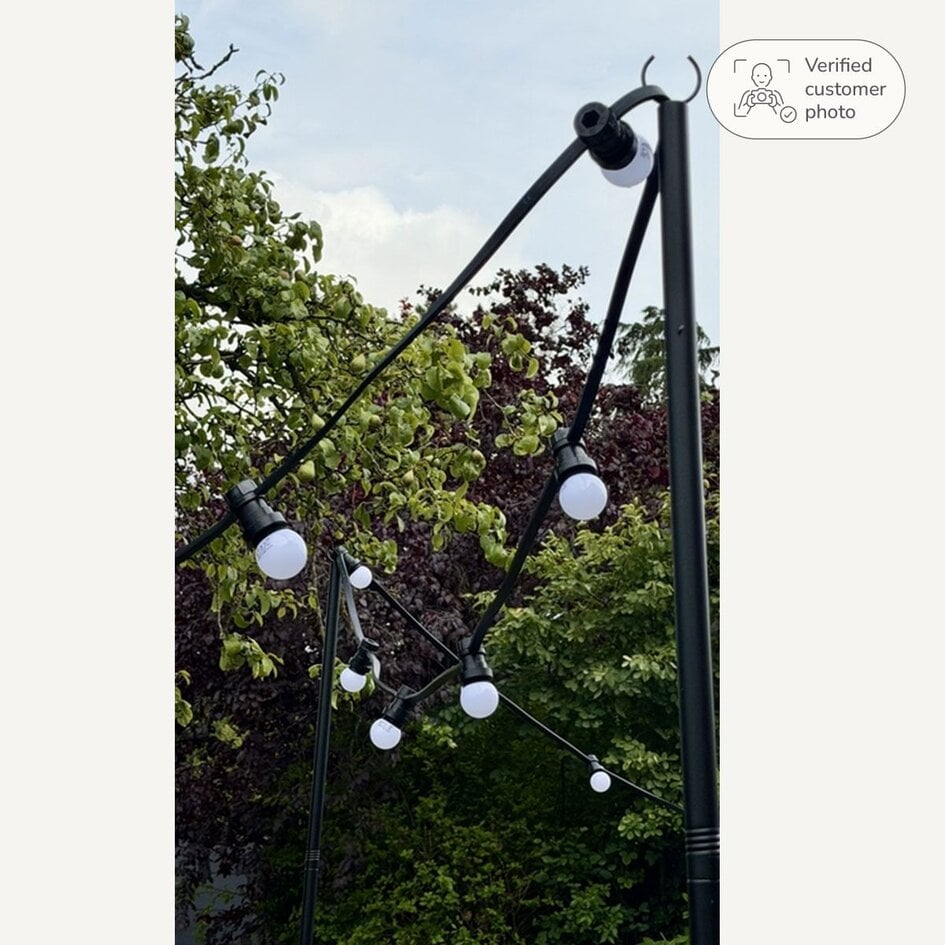 Poteaux en métal pour guirlandes guinguettes et cordons lumineux (lot de 2)
