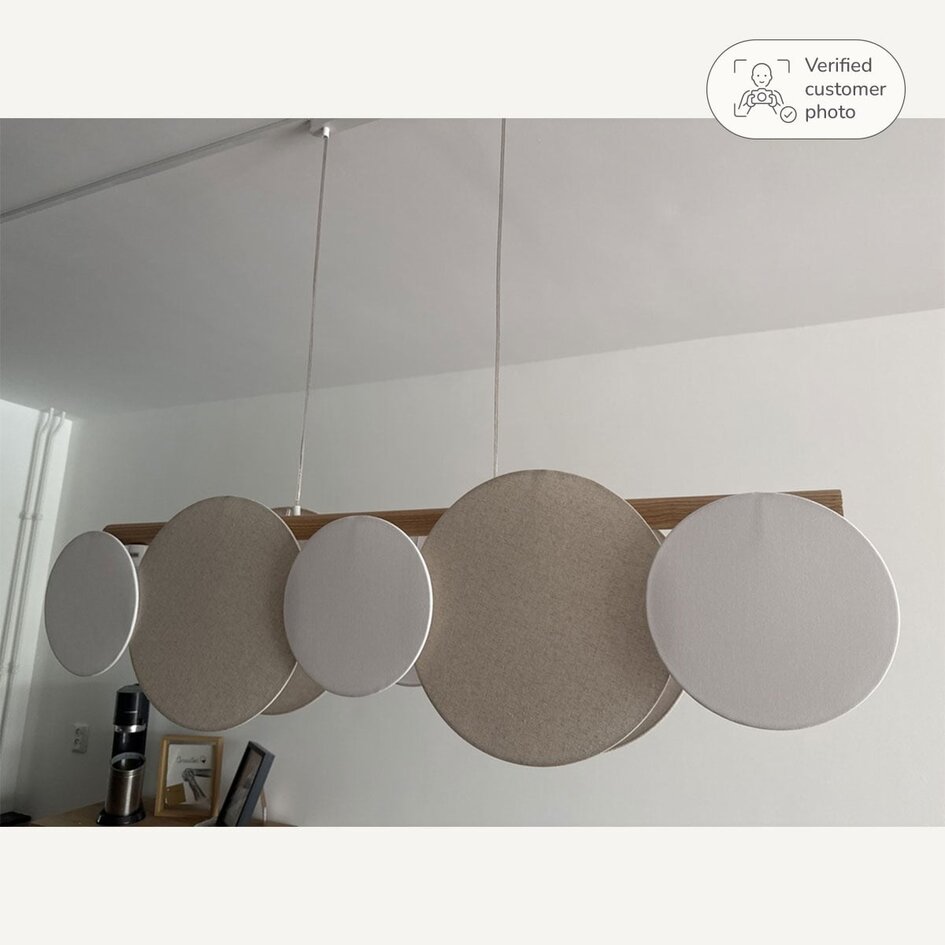 Suspension à 5 lumières Zenner – lin naturel avec accents bois et blancs