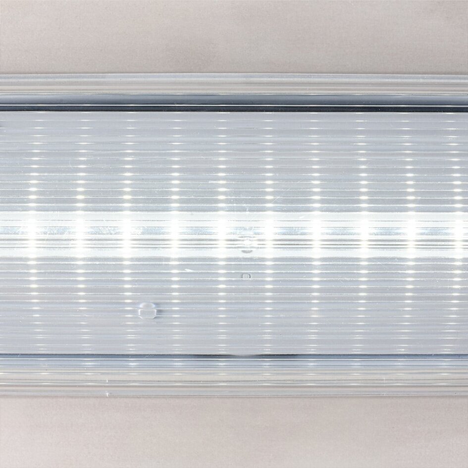 Luminaire de secours 3 watts avec abat-jour transparent, série OTG-KL