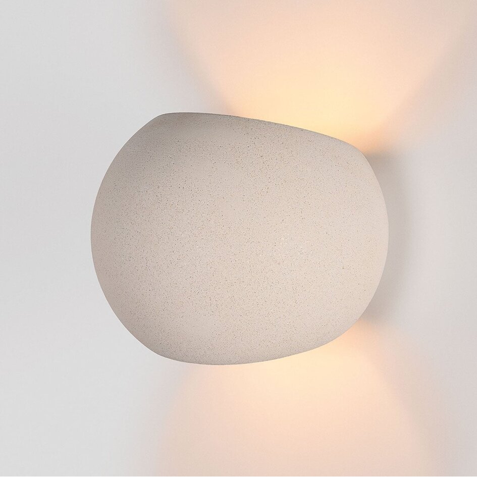Wabi Sabi wandlamp Bolia van cement - wit