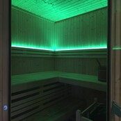 RGB LED-Streifen Sauna Komplettset 24V IP65 – 5 Meter Set mit dimmbarer Beleuchtung