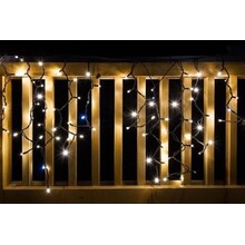 LED Eiszapfen-Lichterkette warmweiß 0,5 x 0,9 m Außenbeleuchtung
