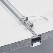 Professionelle LED-Streifen-Klemmen für Gipskartonplatten – geeignet für PL10/PN12, ideal zur sicheren Befestigung von LED-Leisten in Trockenbauwänden, präzise Montage, robuste Halterung, kompatibel mit Standardmaßen nach DIN-Normen Professionelle LED-Streifen-Klemmen für Gipskartonplatten – geeignet für PL10/PN12, ideal zur sicheren Befestigung von LED-Leisten in Trockenbauwänden, präzise Montage, robuste Halterung, kompatibel mit Standardmaßen nach DIN-Normen