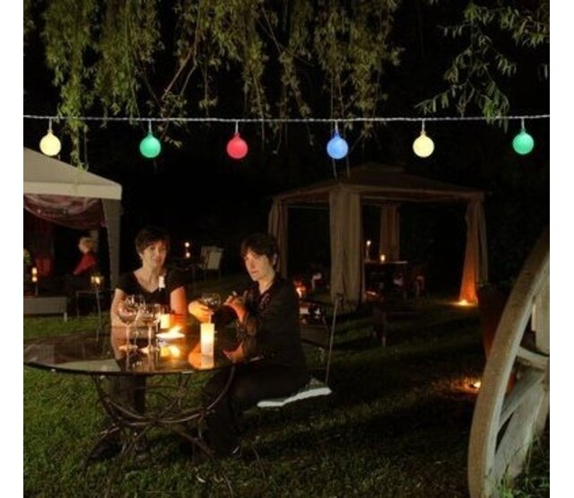 LED Partybeleuchtung – 50 RGB LEDs – 14,7 Meter Lichterkette mit Mehrfarben-Effekten, Fernbedienung, IP65 wasserdicht, 12V Niederspannung, ideal für Events und Dekoration