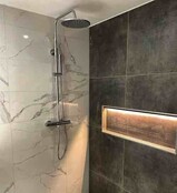 Wasserdichter LED-Streifen 12V, 3000K Warmweiß, 12W, 1260LM, 60LED/m, IP65, 5m – Hochwertige Beleuchtung für Innen- und Außenbereich Wasserdichter LED-Streifen 12V, 3000K Warmweiß, 12W, 1260LM, 60LED/m, IP65, 5m – Hochwertige Beleuchtung für Innen- und Außenbereich