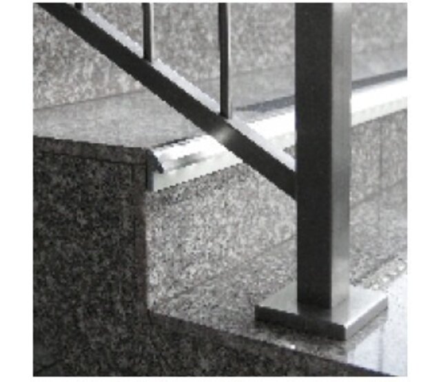 LED-Streifen Treppenstufen-Controller-System – Steuerung für bis zu 18 Stufen, dimmbar, RGB oder weiß, 12V/24V, IP20, einfache Montage, ideal für Innenräume LED-Streifen Treppenstufen-Controller-System – Steuerung für bis zu 18 Stufen, dimmbar, RGB oder weiß, 12V/24V, IP20, einfache Montage, ideal für Innenräume