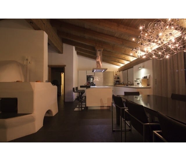 6,5 Meter LED Streifen Warmweiß 6W 630lm/m 60 LEDs 24VDC IP65 2700K – Hochwertige Beleuchtung für Innen- und Außenbereich 6,5 Meter LED Streifen Warmweiß 6W 630lm/m 60 LEDs 24VDC IP65 2700K – Hochwertige Beleuchtung für Innen- und Außenbereich