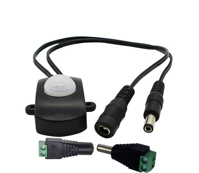 PIR-Bewegungsmelder einstellbar für LED-Streifen – Schwarz | 230V, 180° Erfassungswinkel, 12m Reichweite, IP44, für Innen- und Außenbereich | Energieeffiziente Beleuchtungssteuerung PIR-Bewegungsmelder einstellbar für LED-Streifen – Schwarz | 230V, 180° Erfassungswinkel, 12m Reichweite, IP44, für Innen- und Außenbereich | Energieeffiziente Beleuchtungssteuerung