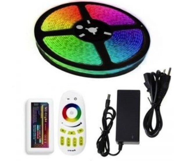 PRO Komplettset RGB LED Streifen 14,4W 1280LM/m IP20 12V DC – 5 Meter, inkl. Steuerung & Zubehör für kreative Beleuchtung PRO Komplettset RGB LED Streifen 14,4W 1280LM/m IP20 12V DC – 5 Meter, inkl. Steuerung & Zubehör für kreative Beleuchtung