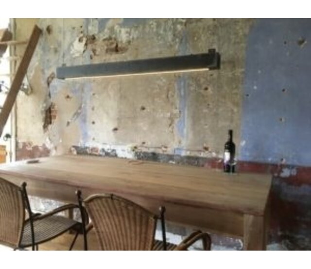 Metallschienen-Hängelampe 150 cm mit Dual-White LED-Streifen - 2700K & 6500K - Dimmbar - Industrielle Deckenleuchte für Wohnzimmer oder Küche - Energieeffiziente Beleuchtung Metallschienen-Hängelampe 150 cm mit Dual-White LED-Streifen - 2700K & 6500K - Dimmbar - Industrielle Deckenleuchte für Wohnzimmer oder Küche - Energieeffiziente Beleuchtung