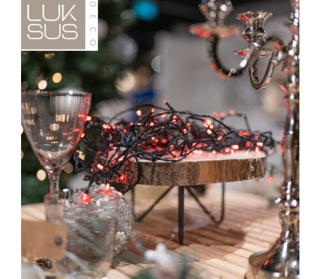 Rote Weihnachtsbeleuchtung mit 320 LED-Lämpchen – 32 Meter LED-Streifen, 8 Funktionen, IP44 für Innen- und Außenbereich – LUKSUS Rote Weihnachtsbeleuchtung mit 320 LED-Lämpchen – 32 Meter LED-Streifen, 8 Funktionen, IP44 für Innen- und Außenbereich – LUKSUS