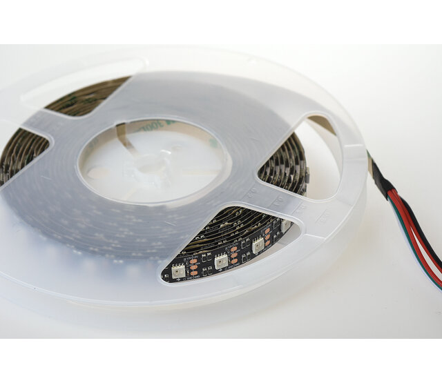 SK6812 RGB LED Streifen 43,2W 12VDC IP30 5m Rolle – Smart Beleuchtung mit individueller Farbsteuerung, 5050 SMD LEDs, 60 LEDs/m, 5 Meter Länge, 12V Gleichstrom, für Innenbereiche SK6812 RGB LED Streifen 43,2W 12VDC IP30 5m Rolle – Smart Beleuchtung mit individueller Farbsteuerung, 5050 SMD LEDs, 60 LEDs/m, 5 Meter Länge, 12V Gleichstrom, für Innenbereiche