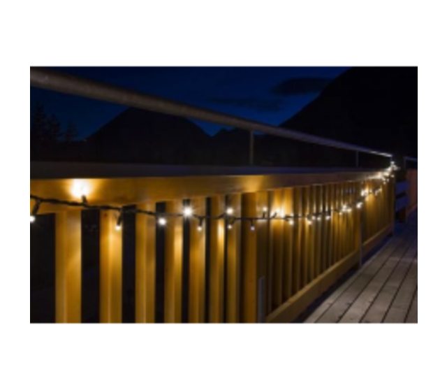10m LED Streifen Weihnachtsbeleuchtung - Starterset mit 100 LEDs, warmweiß, IP44 wasserdicht, PRO LUKSUS - Ideal für Innen- und Außendekoration