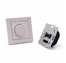 Universeller LED-Wanddimmer