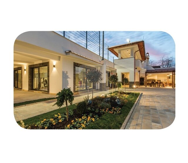 LED Außenwandlampe mit Auf- und Abstrahlung - Schwarz 85 x 250 mm - GU10 Fassung - QUAZAR7 Schwarz - Energieeffiziente Außenbeleuchtung mit modernem Design LED Außenwandlampe mit Auf- und Abstrahlung - Schwarz 85 x 250 mm - GU10 Fassung - QUAZAR7 Schwarz - Energieeffiziente Außenbeleuchtung mit modernem Design