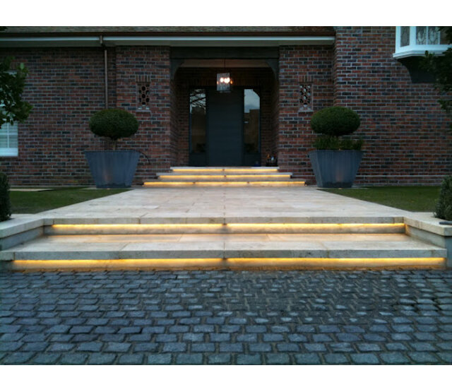 Wasserdichtes LED-Aluminiumprofil 2,5 Meter, 18,1 mm x 19,02 mm (18H20) – IP67, für LED-Streifen, präzise Lichtlenkung, einfache Montage, ideal für Innen- und Außenbeleuchtung Wasserdichtes LED-Aluminiumprofil 2,5 Meter, 18,1 mm x 19,02 mm (18H20) – IP67, für LED-Streifen, präzise Lichtlenkung, einfache Montage, ideal für Innen- und Außenbeleuchtung