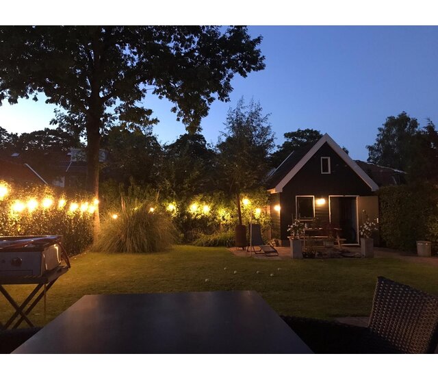 20m koppelbare LED-Lichterkette mit 20 E27-Fassungen – IP44 wetterfest, 230V, 20W, 3000K warmweiß, inkl. Steckverbinder & Verlängerungskabel für Garten, Terrasse & Events