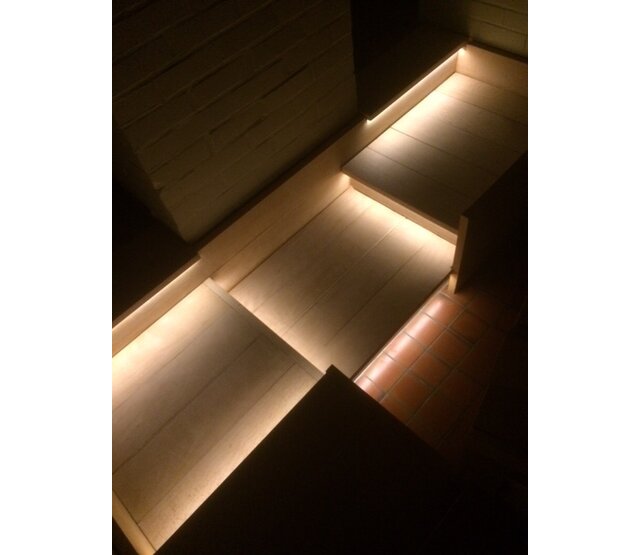 Wasserdichter COB LED Streifen IP68 warmweiß 3000K – 24 V, 9 W/m, CRI >90, 480 LED/m, 180°, 12,5 mm, 5 m Rolle