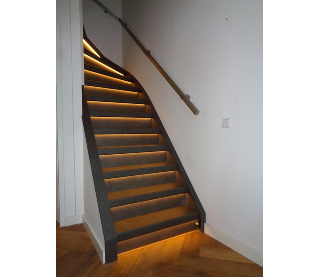 Professionelle LED-Treppenstufensteuerung für bis zu 32 Stufen – Präzise Steuerung von LED-Streifen, RGBW-Beleuchtung & Treppenbeleuchtung, 24V/12V DC, DMX-kompatibel, ideal für moderne Treppenbeleuchtung in Wohn- und Gewerbebereichen Professionelle LED-Treppenstufensteuerung für bis zu 32 Stufen – Präzise Steuerung von LED-Streifen, RGBW-Beleuchtung & Treppenbeleuchtung, 24V/12V DC, DMX-kompatibel, ideal für moderne Treppenbeleuchtung in Wohn- und Gewerbebereichen