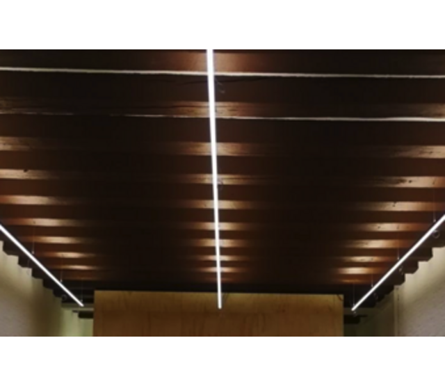 LED Streifen Warmweiß 8W 980LM 480LED/m 24VDC IP20 3000K – 10 Meter COB-Technologie für gleichmäßiges Licht, ideal für Innenraumbeleuchtung