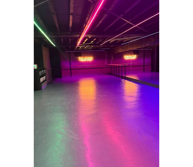 Montagesystem für LED-Profile XL40WEISS – Kabelsatz für LED-Streifen, inkl. Befestigungsklemmen und Anschlusskabel, kompatibel mit 40 mm breiten LED-Profilen, weiß, für professionelle LED-Beleuchtungslösungen Montagesystem für LED-Profile XL40WEISS – Kabelsatz für LED-Streifen, inkl. Befestigungsklemmen und Anschlusskabel, kompatibel mit 40 mm breiten LED-Profilen, weiß, für professionelle LED-Beleuchtungslösungen