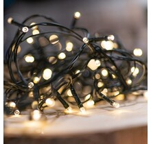 14,5 m LED Lichterkette mit 192 warmweißen LEDs – batteriebetriebene Weihnachtsbeleuchtung mit 8 Modi und Timerfunktion