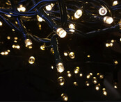 Starter-Set – 6 m LED Cluster-Lichterkette, 200 LEDs, extra warmweiß (2700K), 24V, IP44, BASIC – Weihnachtsbeleuchtung für Innen- und Außenbereich