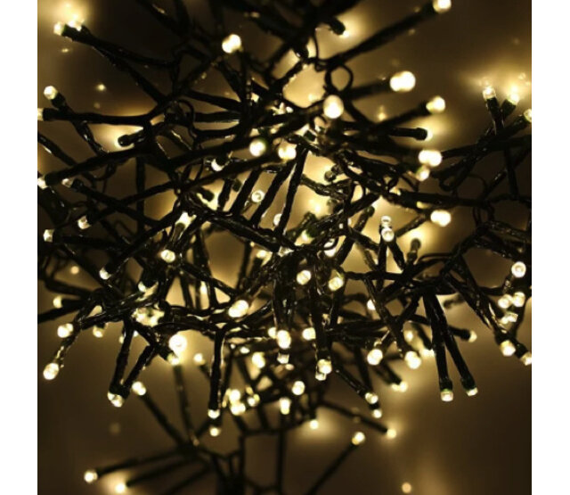 Starter-Set – 6 m LED Cluster-Lichterkette, 200 LEDs, extra warmweiß (2700K), 24V, IP44, BASIC – Weihnachtsbeleuchtung für Innen- und Außenbereich