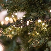 18 m LED Cluster-Lichterkette Extra Warmweiß mit 600 LEDs – BASIC | Energieeffiziente Weihnachtsbeleuchtung 230V, IP44, für Innen- und Außenbereich