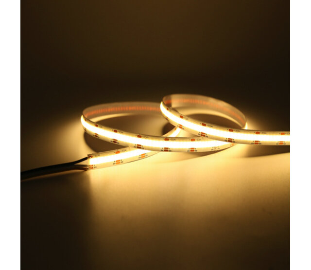 Komplettes COB LED Streifen Set, drahtlos dimmbar, warmweiß 3000K, 8W, 1000LM, 480LED/m, 5 Meter – Perfekt für Wohnraumbeleuchtung Komplettes COB LED Streifen Set, drahtlos dimmbar, warmweiß 3000K, 8W, 1000LM, 480LED/m, 5 Meter – Perfekt für Wohnraumbeleuchtung