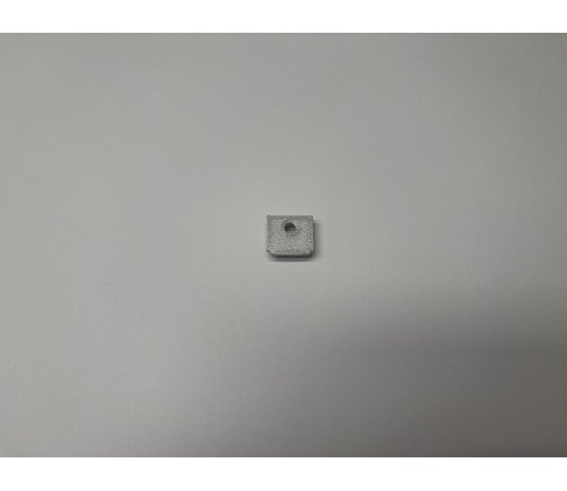 Endkappe mit Kabeldurchführung für GIPS100 – Präzise LED-Streifen-Abschlusslösung, IP20, 20 mm Breite, 1 m Länge, ideal für LED-Profile und Beleuchtungssysteme Endkappe mit Kabeldurchführung für GIPS100 – Präzise LED-Streifen-Abschlusslösung, IP20, 20 mm Breite, 1 m Länge, ideal für LED-Profile und Beleuchtungssysteme