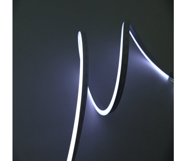 Neon Flex LED Streifen 24V 4000K Naturweiß 9,6W 1000LM 6x12mm IP67 – 5m – Hochwertige Beleuchtung für Innen- und Außenbereich Neon Flex LED Streifen 24V 4000K Naturweiß 9,6W 1000LM 6x12mm IP67 – 5m – Hochwertige Beleuchtung für Innen- und Außenbereich